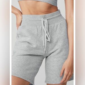 High-Waist Easy Sweat Short
